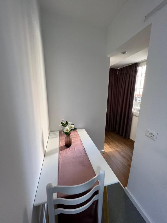 Skenderbej Rooms Tirana Exterior foto